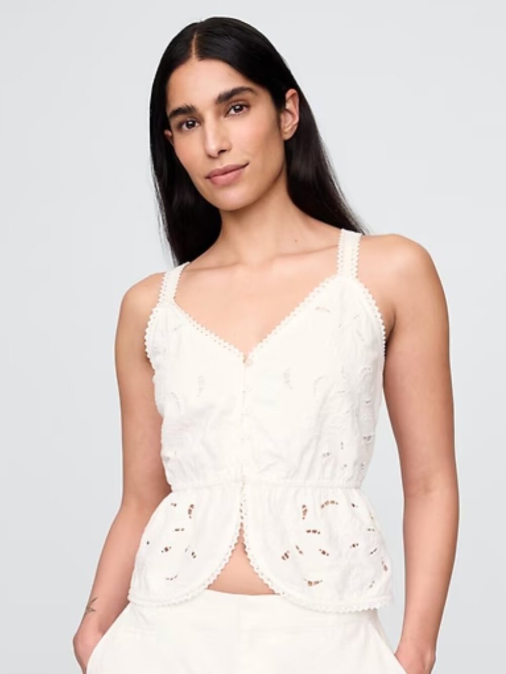 GAP Linen-Blend Eyelet Peplum Top Medium